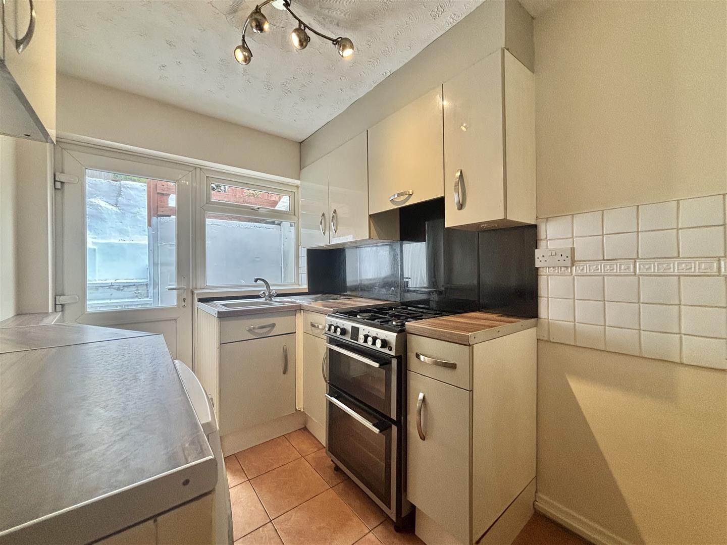 Kimberley Road, Sketty, Swansea, SA2 9DP